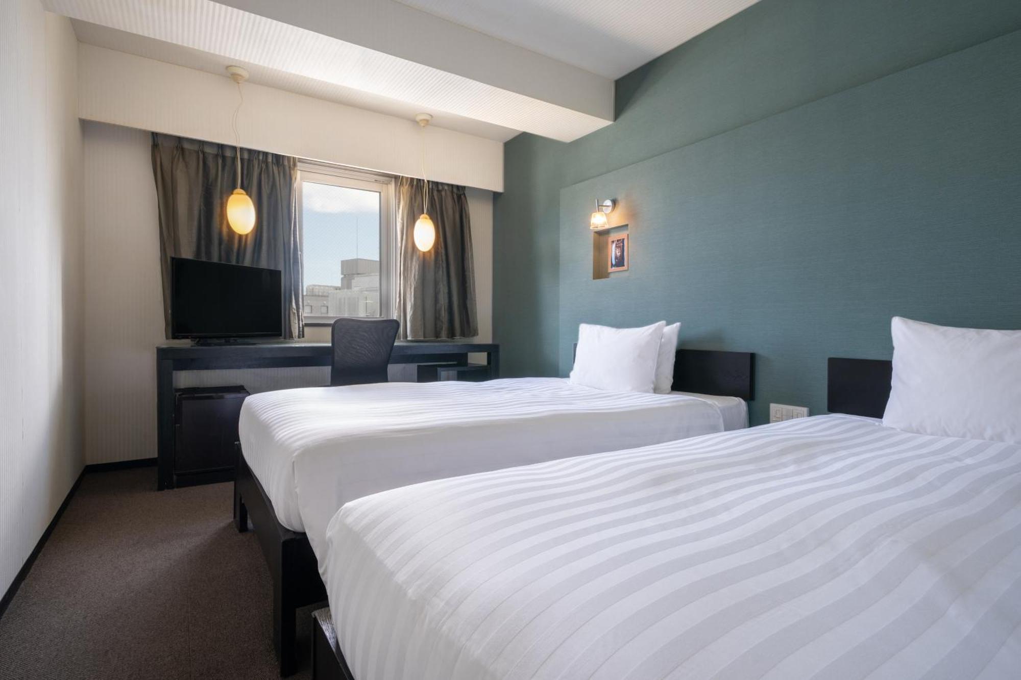 Hotel Vista Ацуги Экстерьер фото